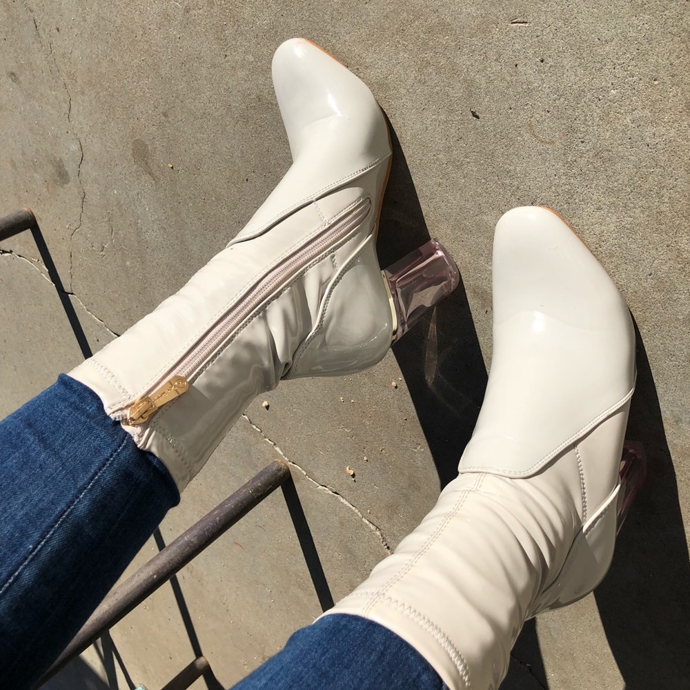 Super cute boots